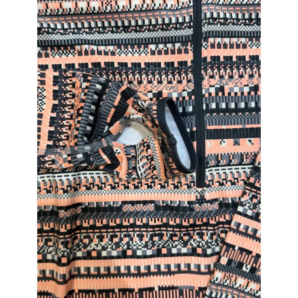 Nike Pro Dri-FIT Womens Medium 1/2 Zip Long Sleeve Running Jacket Pixel Aztec